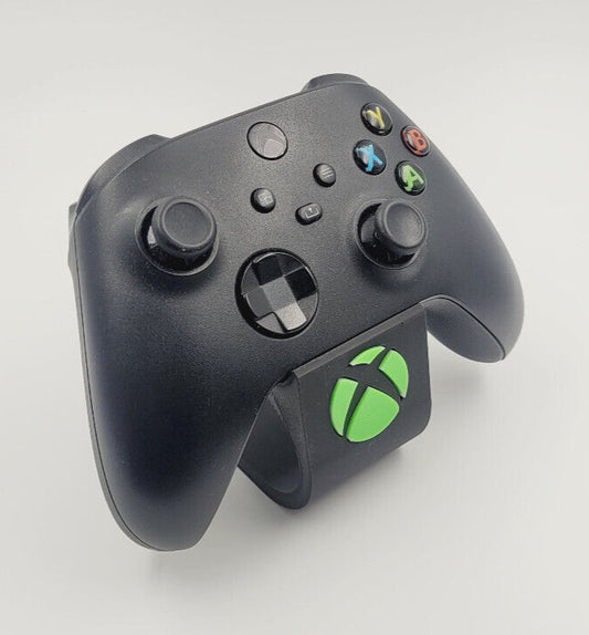 Soporte stand expositor mando Xbox one/series. Envíos a todo el mundo